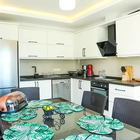 Dalyan Amazing New 6-bedroom Private With Swimming Pool Villa *